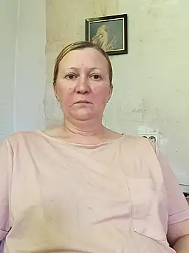 Blondyaguar xxx strip on cam for live porn chat