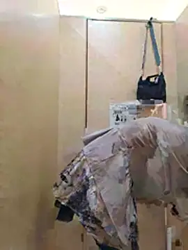 Candy_jojo xxx strip on cam for live porn chat