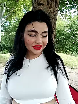 Esmertarcinn xxx strip on cam for live porn chat