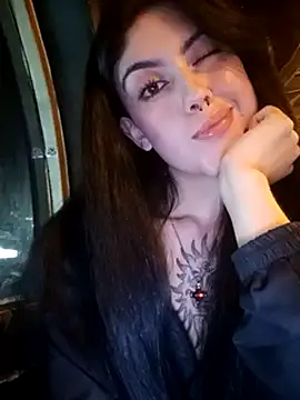 Mazikeen– xxx strip on cam for live porn chat