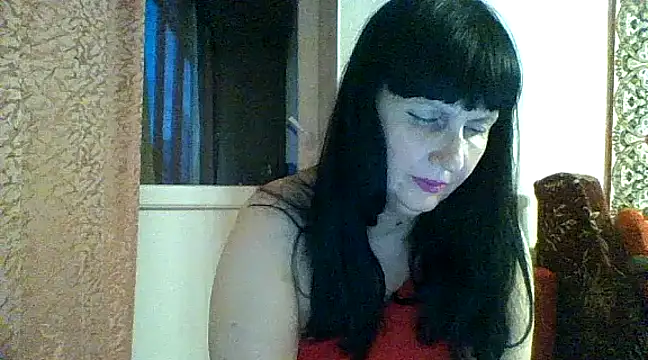 MelanyBanks xxx strip on cam for live porn chat