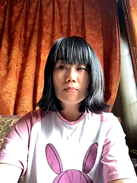 Mili-0 xxx strip on cam for live porn chat