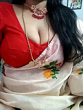 Thaniska- xxx strip on cam for live porn chat