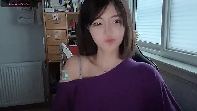 Cuteeeeeeeeeee- xxx strip on cam for live porn chat
