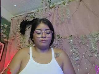 FarihaMenem nude before cam. Free Live Sex Chat Room
