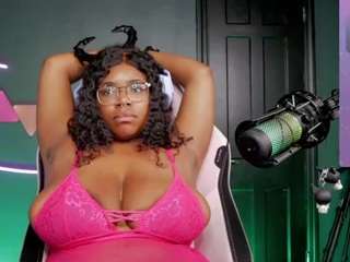GoddessNaomiNash nude before cam. Free Live Sex Chat Room