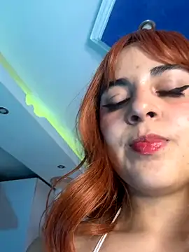 Miasavagexxx20 xxx strip on cam for live porn chat