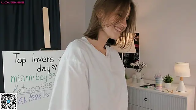 TheaCannon xxx strip on cam for live porn chat