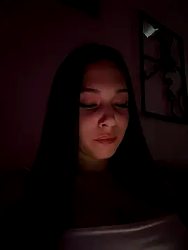 EricaWalls xxx strip on cam for live porn chat