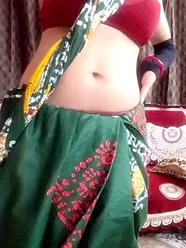 MolalErg xxx strip on cam for live porn chat