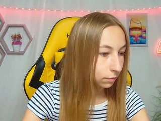 SoniaFugors nude before cam. Free Live Sex Chat Room