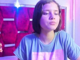TriannaB nude before cam. Free Live Sex Chat Room