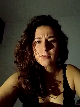Joanaguerreiroo xxx strip on cam for live porn chat