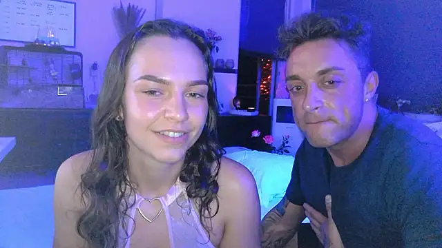 NaughtyCoupleNL xxx strip on cam for live porn chat