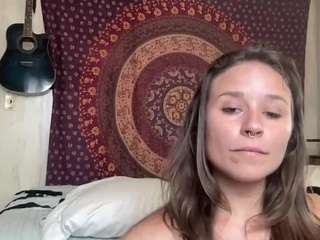 Pantiesofthefae nude before cam. Free Live Sex Chat Room