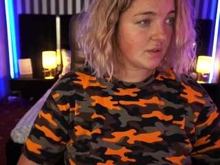 CremySweety nude before cam. Free Live Sex Chat Room