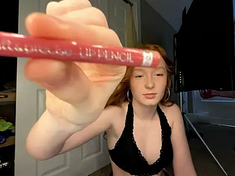 Gingerbabe18 xxx strip on cam for live porn chat