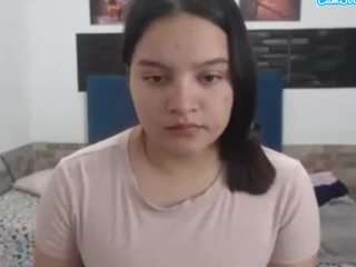 hannyyee nude before cam. Free Live Sex Chat Room