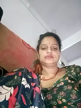 INDIANUE xxx strip on cam for live porn chat