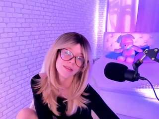 Marylim nude before cam. Free Live Sex Chat Room