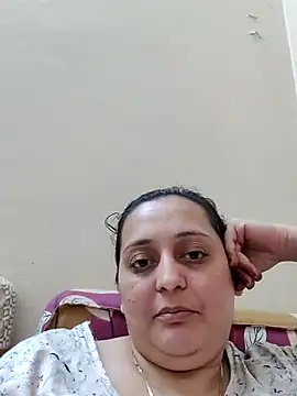 Sajida450 xxx strip on cam for live porn chat