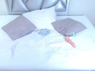 Curvy-cocksucker nude before cam. Free Live Sex Chat Room