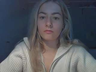 RosieJune nude before cam. Free Live Sex Chat Room