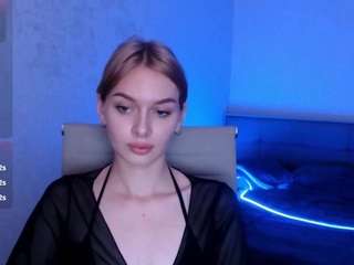 SuziLovee nude before cam. Free Live Sex Chat Room