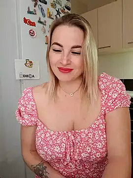 Cute_Hot_Alice xxx strip on cam for live porn chat