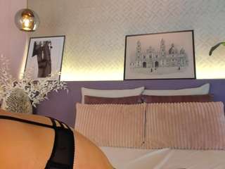 Elle Diane , ? nude before cam. Free Live Sex Chat Room