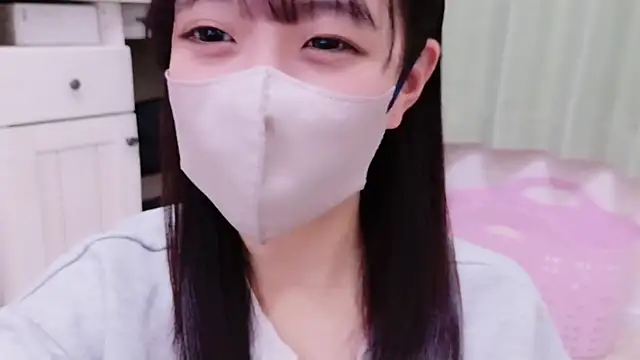 Natukingram xxx strip on cam for live porn chat