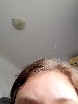 Saraporca30 xxx strip on cam for live porn chat