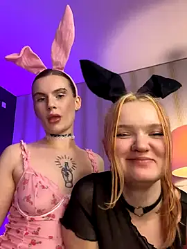 SluttyTeenagers xxx strip on cam for live porn chat