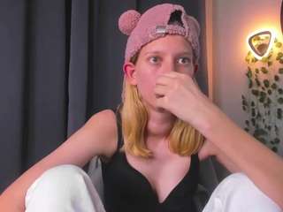 EadlinGossage nude before cam. Free Live Sex Chat Room