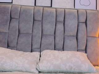 Medusa-White nude before cam. Free Live Sex Chat Room