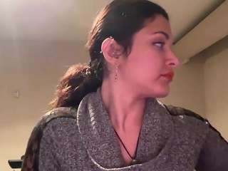NikkiLuvv nude before cam. Free Live Sex Chat Room