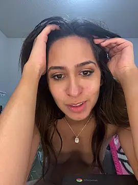 Brownbunny512 xxx strip on cam for live porn chat