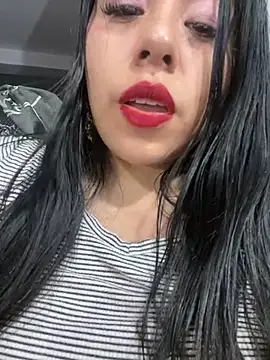 Dayana743 xxx strip on cam for live porn chat