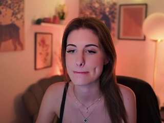 EllieShae nude before cam. Free Live Sex Chat Room