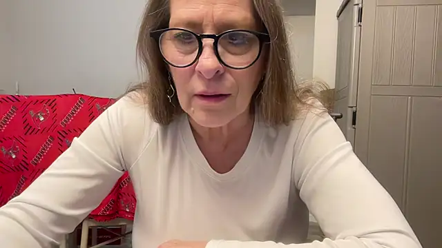 Keywest_Kate xxx strip on cam for live porn chat