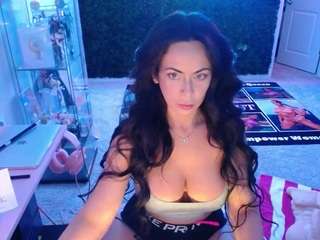 KIKI KLOUT nude before cam. Free Live Sex Chat Room