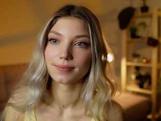 MonaGross nude before cam. Free Live Sex Chat Room