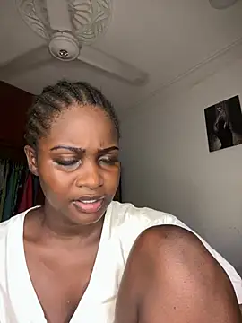 T-Booty_risky_ xxx strip on cam for live porn chat