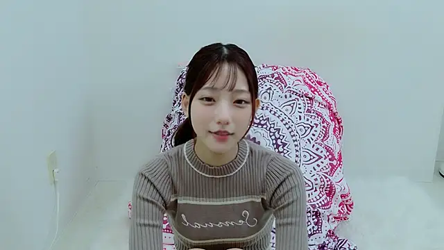 -ai-tan- xxx strip on cam for live porn chat