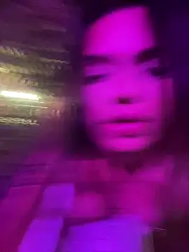 Alice_surprise xxx strip on cam for live porn chat