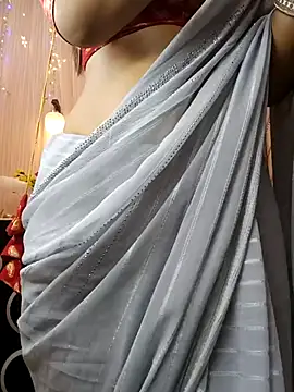 Cute-Maahi xxx strip on cam for live porn chat