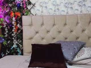 maxim-giovy nude before cam. Free Live Sex Chat Room