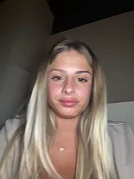 SophieVJ xxx strip on cam for live porn chat