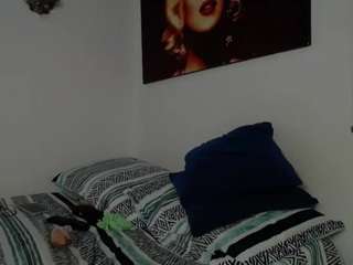 beautymarilyn1 nude before cam. Free Live Sex Chat Room