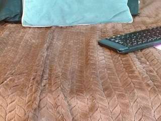 candy-happy18 nude before cam. Free Live Sex Chat Room